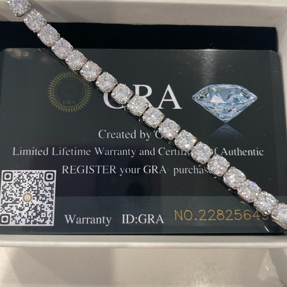 Tennis bracelet Moissanite certifed GRA